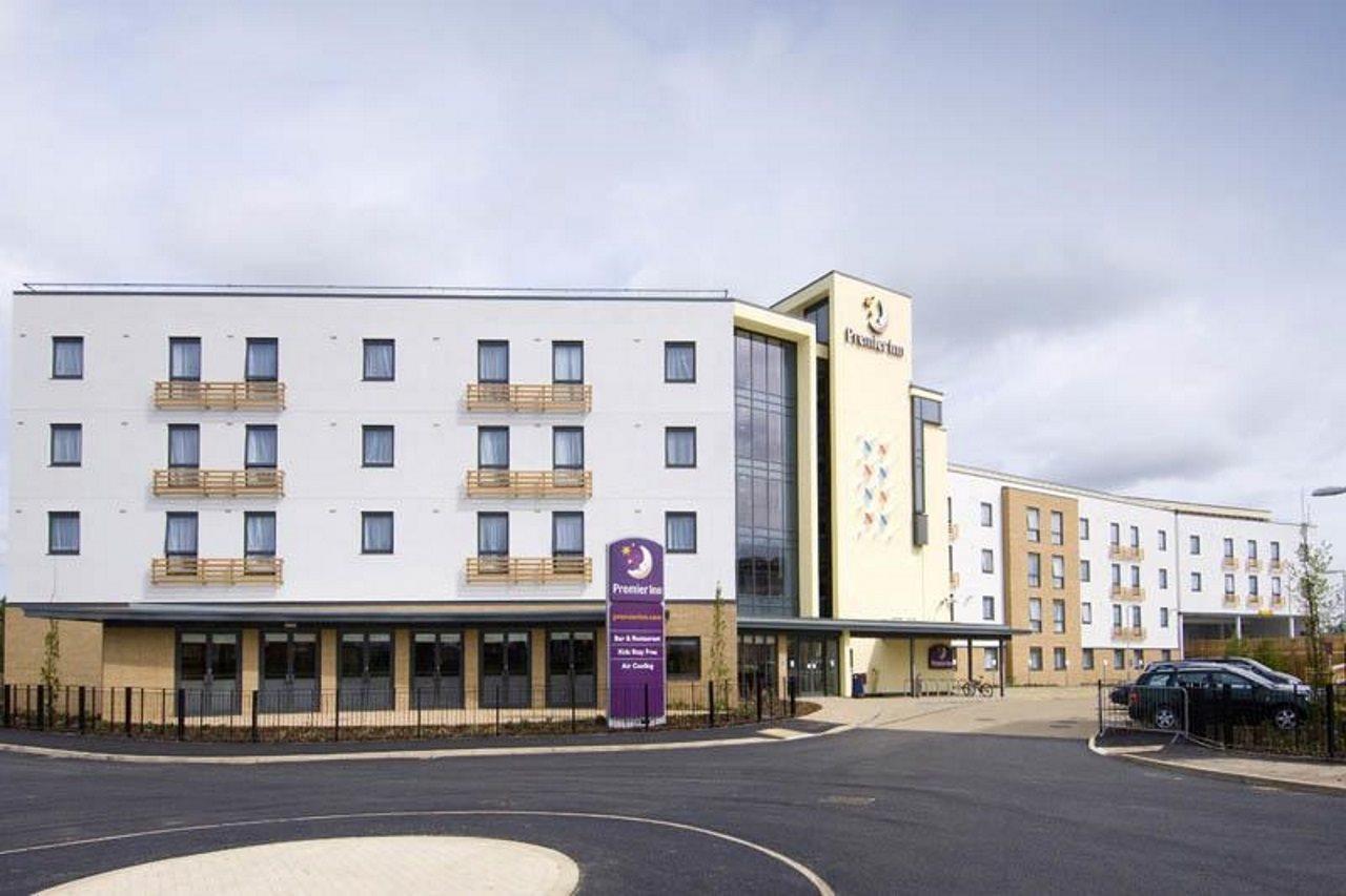 Premier Inn Cambridge Girton  Экстерьер фото