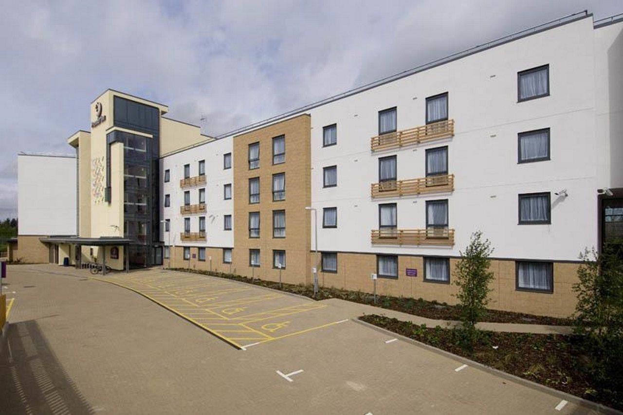 Premier Inn Cambridge Girton  Экстерьер фото